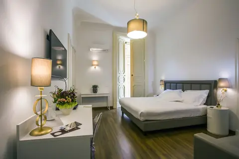 Napoli Class in Napels, foto 16