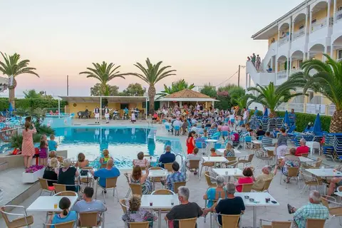 Hotel Poseidon Beach in Laganas — foto 18