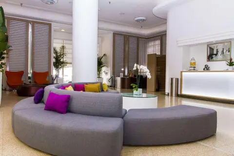 Marseilles Hotel in Miami Beach — foto 25