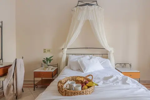 Epavlis in Δημοτική Ενότητα Θήρας — foto 18