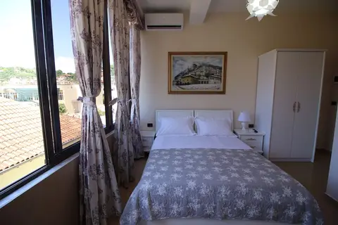 Hotel Orestiada in Berat — foto 25