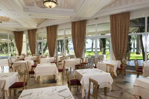 Iberostar Averroes in Decorative Pond — foto 7