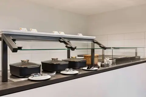 Super 8 by Wyndham Dresden in Dresden — foto 17