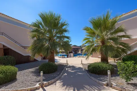 La Marquise Luxury Resort Complex in Φαληράκι — foto 22