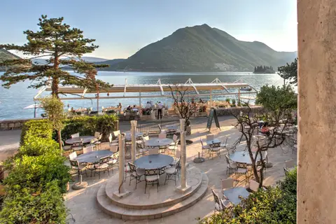 Leon Coronato Heritage Hotel in Perast — foto 14