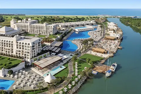 Titanic Deluxe Golf Belek - Golfpakket foto 1