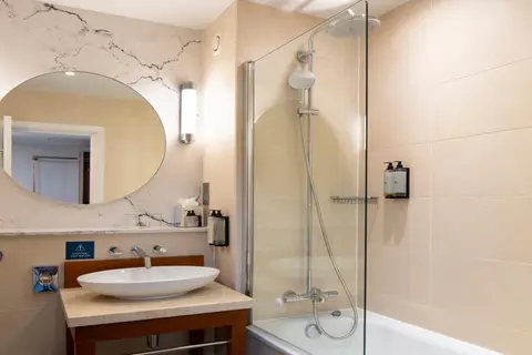 London Chigwell Prince Regent Hotel, BW Signature Collection in Londen — foto 20