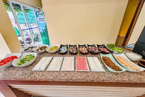 Alin Hotel foto 8