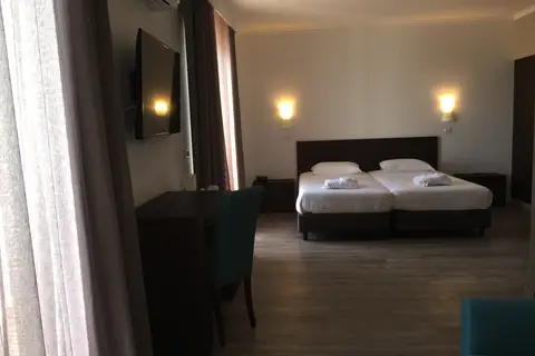 Euro Moniz in Porto Moniz, foto 28