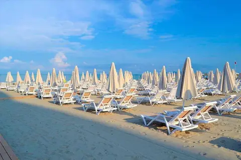 Hotel Grand Blue Fafa in Golem — foto 22