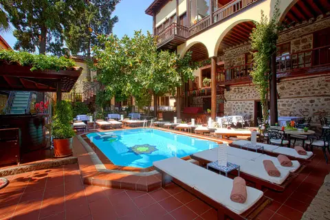 Alp Pasa Hotel in Muratpaşa