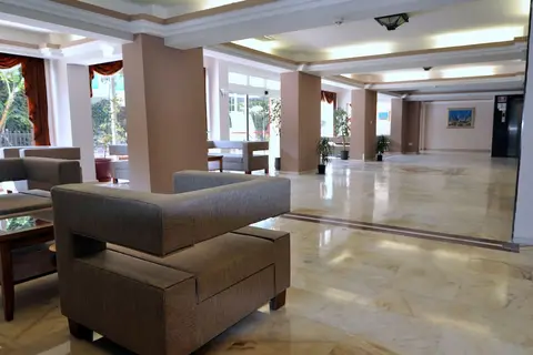 Surtel in Kusadasi — foto 24
