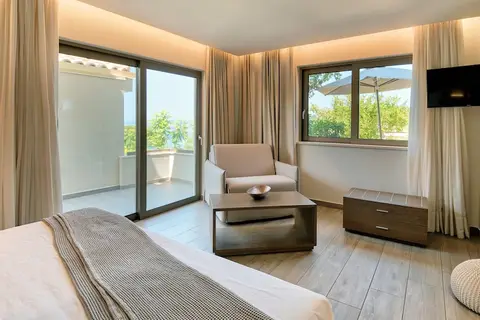 Prima Vista Boutique Hotel in Σύβοτα — foto 22