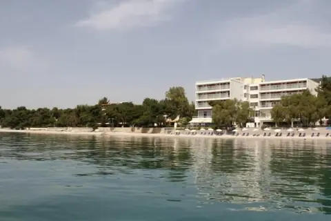 Siagas Beach Hotel in Agioi Theodoroi — foto 24