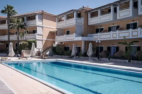 Matilda Hotel in Vasilikos — foto 21
