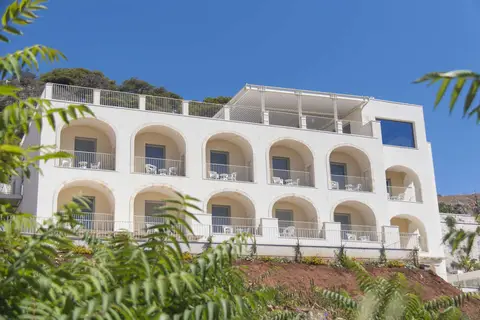 Est Hotel in Santa Cesarea Terme — foto 22