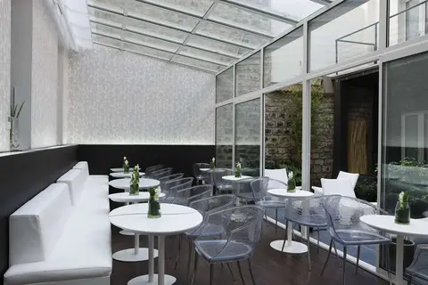 Le Quartier Bercy-Square in Parijs, foto 9
