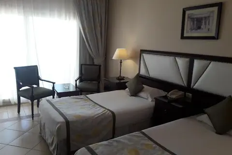 Continental Plaza Beach Resort in Sharm El Sheikh