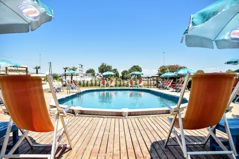 Camping Giovanni S Beach Copacabana in Krute Ulcinjske - Krytha e Ulqinit