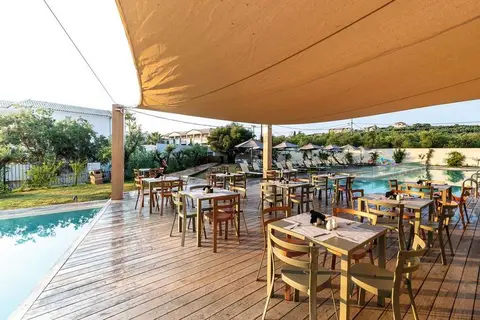 Aqua Bay Suites in Δημοτική Ενότητα Αρκαδίων — foto 16