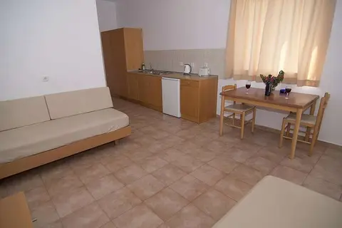 Lambis Studios & Appartementen in Lindos, foto 8