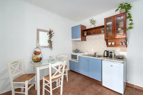 Niovi Seaview Apartments in Agii Apostoli — foto 12