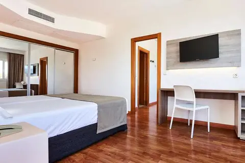 Globales Cala Vinas in Calvià — foto 11
