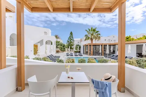 Aegean Plaza Hotel in SUNFLOWER SANTORINI, foto 18