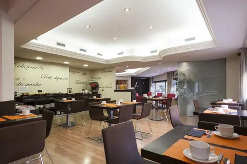 Hotel Acta Antibes in Barcelona — foto 3