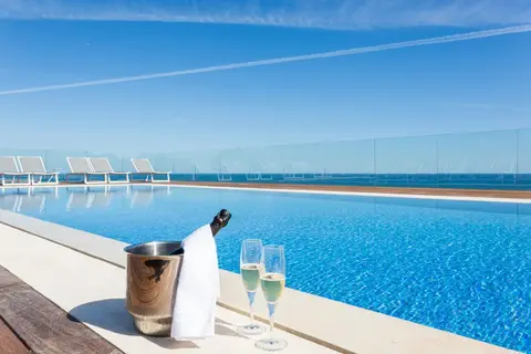 Palmares Beach House Hotel in Odiáxere — foto 7