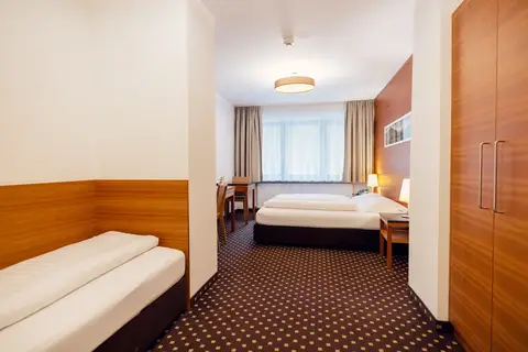 Hotel Bon Alpina in Innsbruck — foto 12