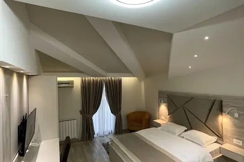 Hotel Holiday in Podgorica — foto 21