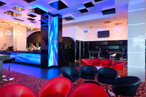 GRIFID Metropol in Gold Beach, foto 14