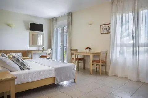 Astra Village Hotel & Spa in Σβορωνάτα — foto 17
