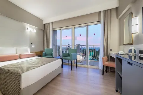 Trendy Aspendos Beach foto 2