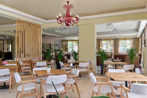 Aphrodite Hotel in Μόλυβος — foto 4