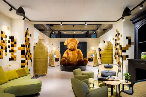 FirstName Bordeaux in Bordeaux — foto 6