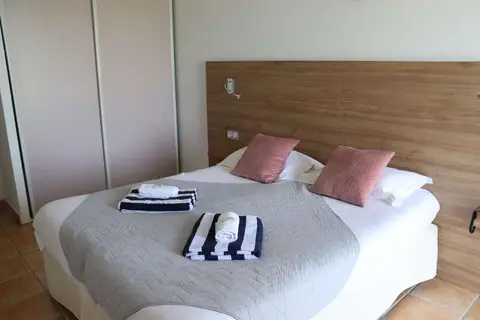 Hotel Bellevue Saint Florent in Saint-Florent — foto 13