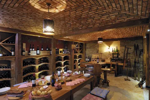 Tevini Dolomites Charming Hotel in Commezzadura — foto 70