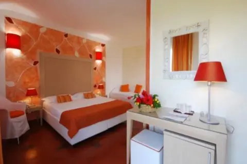 Cala Rosa Club Hotel in Stintino — foto 3