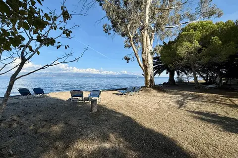 Captain's Studios & Apartments in Δημοτική Ενότητα Λευκιμμαίων — foto 14