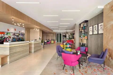 La Quinta by Wyndham Dubai Jumeirah in Dubai — foto 12