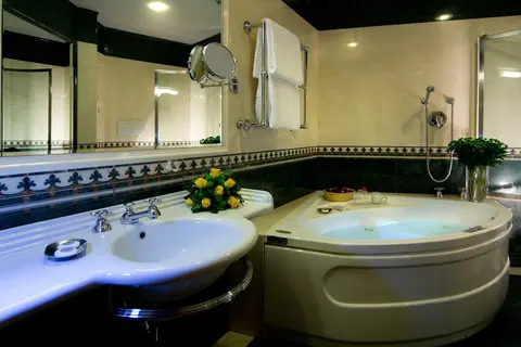 The Marcella Royal Hotel - Rooftop Garden in Rome — foto 19