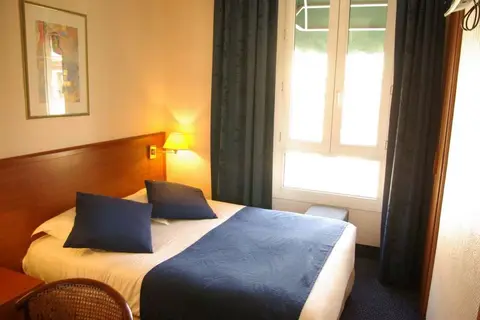 Hotel Univers in Nice — foto 25