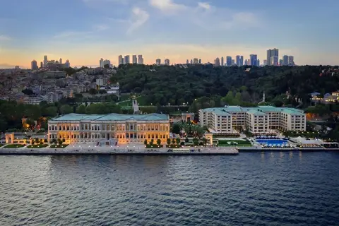 Çiragan Palace Kempinski Istanbul in Fatih