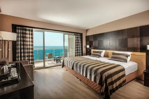 Charisma De Luxe Hotel in Kuşadası — foto 7