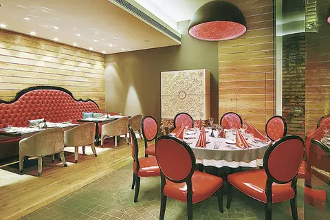 Graffit Gallery Hotel in Varna — foto 10