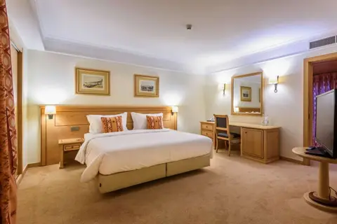 Real Palacio Hotel in Lissabon — foto 28