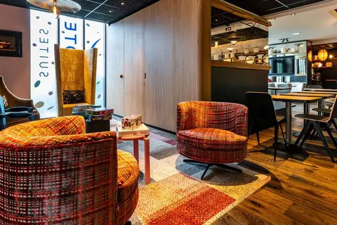 Novotel Suites Reims Centre in Riemen, foto 9