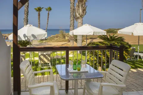 Louis Althea Beach in Παραλίμνι — foto 30